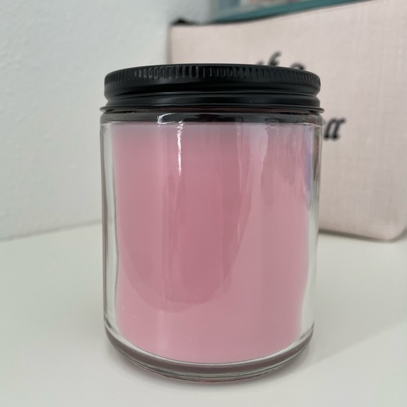 Happy Easter Single Wick Candle - Picture 2 of 4